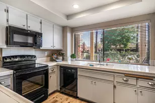 42334 Sari Ct, Palm Desert, CA 92211 - Photo 19