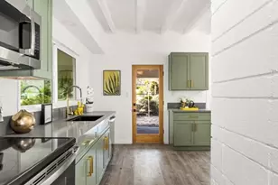 22495 Sierra Dr, Palm Springs, CA 92262 - Photo 13