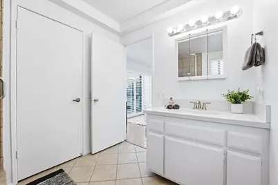 2367 S Gene Autry Trail #B, Palm Springs, CA 92264 - Photo 23