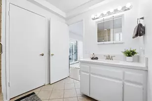 2367 S Gene Autry Trail, Palm Springs, CA 92264 - Photo 23