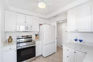 2367 S Gene Autry Trail, Palm Springs, CA 92264 - Photo 23