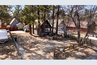 526 Kern, Sugarloaf, CA 92386 - Photo 3