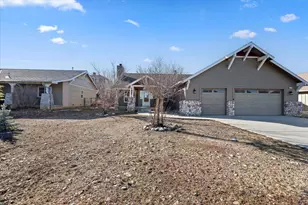 329 Pine Ln, Big Bear City, CA 92314 - Photo 9