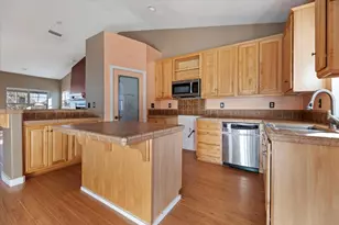 329 Pine Ln, Big Bear City, CA 92314 - Photo 19