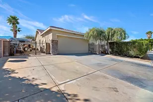 13667 Overlook Dr, Desert Hot Springs, CA 92240 - Photo 3