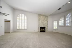 404 Links Dr, Palm Desert, CA 92211 - Photo 5