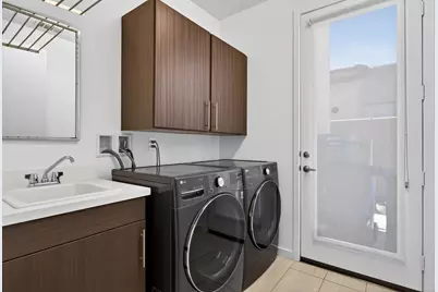 1658 Ava Court, Palm Springs, CA 92262 - Photo 31