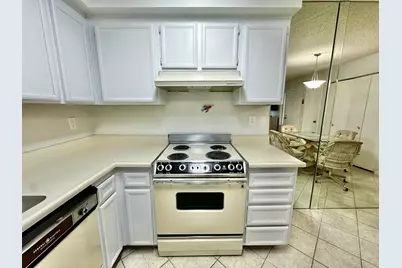 1679 Sunflower Court N, Palm Springs, CA 92262 - Photo 11