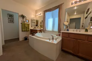 82620 Grant Dr, Indio, CA 92201 - Photo 13