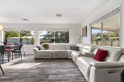 513 Cerritos Way, Cathedral City, CA 92234 - Photo 11