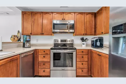 41755 Woodhaven Drive E, Palm Desert, CA 92211 - Photo 9