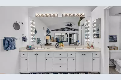 41755 Woodhaven Drive E, Palm Desert, CA 92211 - Photo 13