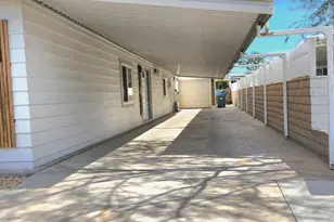 39800 Desert Greens Dr E, Palm Desert, CA 92260 - Photo 45