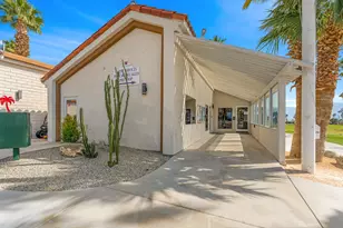 16400 Bubbling Wells Road, Desert Hot Springs, CA 92240 - Photo 17