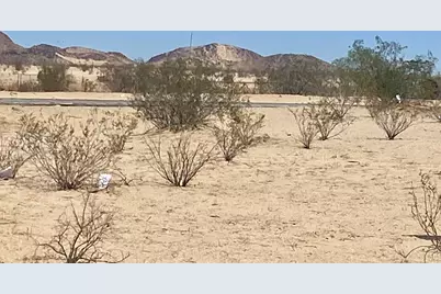 5125 Lear Avenue, 29 Palms, CA 92277 - Photo 19