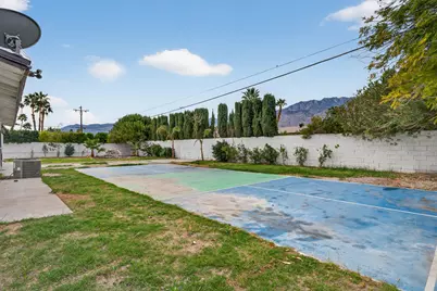 2251 N San Gorgonio Road, Palm Springs, CA 92262 - Photo 11