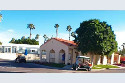 84136 Ave 44, #422 #422, Indio, CA 92203 - Photo 7