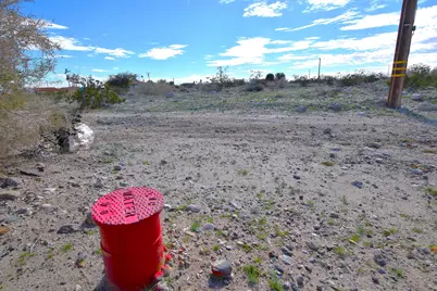 1572 Arctic Avenue, Thermal, CA 92274 - Photo 9