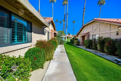 152 Camino Arroyo S, Palm Desert, CA 92260 - Photo 7