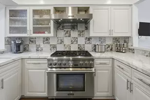 157 Desert Falls Dr E, Palm Desert, CA 92211 - Photo 13