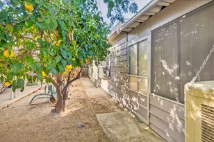 33 Diamond E Dr, Palm Desert, CA 92260 - Photo 21