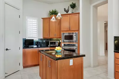 51350 Via Sorrento, La Quinta, CA 92253 - Photo 13