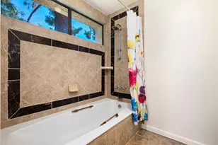 128 Desert W Dr, Rancho Mirage, CA 92270 - Photo 27