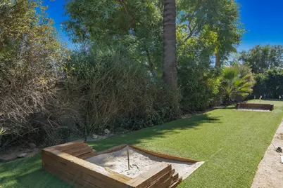 46370 Cameo Palms Drive, La Quinta, CA 92253 - Photo 15