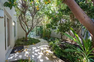 46370 Cameo Palms Dr, La Quinta, CA 92253 - Photo 19