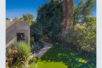 46370 Cameo Palms Drive, La Quinta, CA 92253 - Photo 5