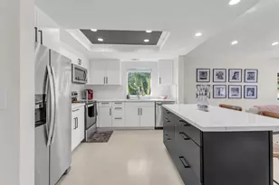 64518 Pinehurst Cir, Desert Hot Springs, CA 92240 - Photo 5