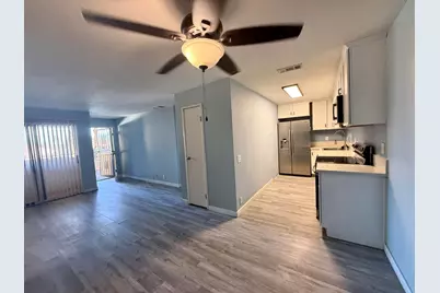 2812 N Auburn Court #210, Palm Springs, CA 92262 - Photo 3