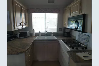 84136 Ave 44, #337 #337, Indio, CA 92203 - Photo 17