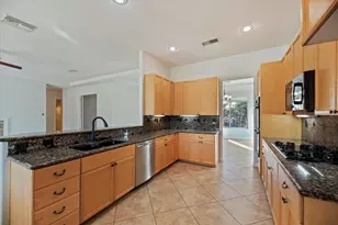 40963 Avenida Solana, Palm Desert, CA 92260 - Photo 13