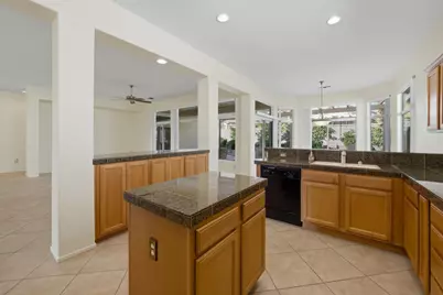 35907 Royal Vista Way, Palm Desert, CA 92211 - Photo 17