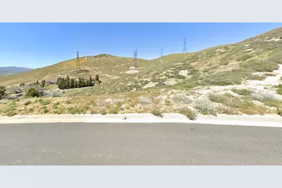 13245 Littlehorn Drive, Lake Hughes, CA 93532 - Photo 3