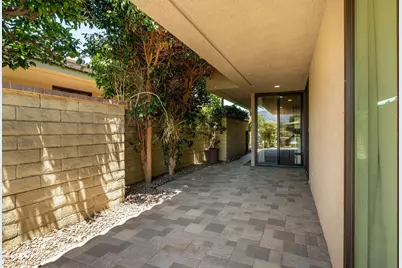1 Temple Court, Rancho Mirage, CA 92270 - Photo 43