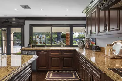 20348 Coraline Circle, Chatsworth, CA 91311 - Photo 23