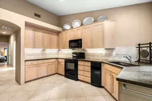 110 Favara Cir, Palm Desert, CA 92211 - Photo 9