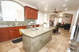 31575 El Toro Rd, Cathedral City, CA 92234 - Photo 9