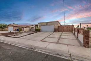 27650 Avenida Terrazo, Cathedral City, CA 92234 - Photo 5