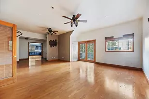 810 Oakmont Ln, Lake Arrowhead, CA 92352 - Photo 13