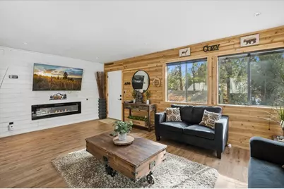 465 Wabash Lane, Sugarloaf, CA 92386 - Photo 5