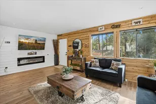 465 Wabash Ln, Sugarloaf, CA 92386 - Photo 5