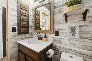 465 Wabash Ln, Sugarloaf, CA 92386 - Photo 15