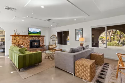 57113 Farrelo Road, Yucca Valley, CA 92284 - Photo 9