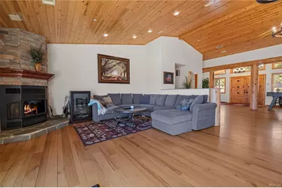 45690 N North Shore Drive Drive, Big Bear Lake, CA 92314 - Photo 9