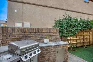 436 Via De La Paz, Palm Desert, CA 92211 - Photo 23