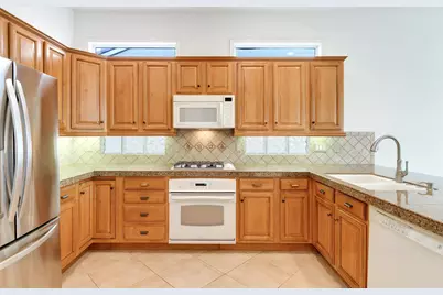 35734 Donny Circle, Palm Desert, CA 92211 - Photo 7