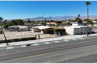 12695 Palm Drive, Desert Hot Springs, CA 92240 - Photo 11